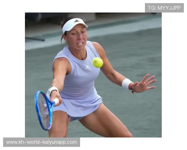 网球赛场风云再起：顶级球员争锋激烈，谁能打破冠军宿命？