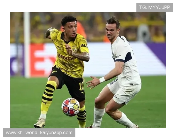 《欧洲足坛风云再起 大牌球员转会消息引发热议》 《欧洲足坛风云再起 大牌球员转会消息引发热议》