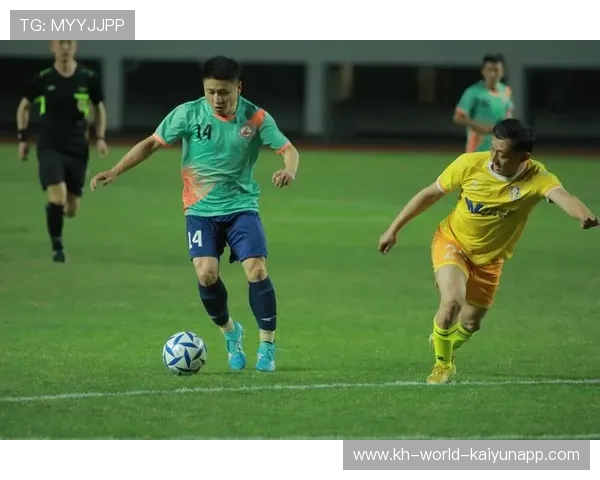 中国足球超级联赛赛季进入关键阶段 各队争冠形势日趋紧张